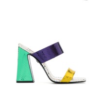 Sandalen mit Schlangenleder-Effekt