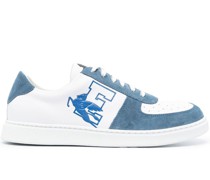 Sneakers mit Logo-Print