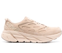 Sneakers mit Einsätzen