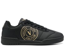 Brooklyn V-Emblem Sneakers