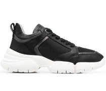 Sneakers mit Schichtsohle