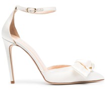 Pumps aus Satin mit Schleife