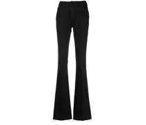 Ausgestellte Jeans