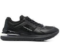Klassische Sneakers