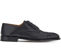 Klassische Derby-Schuhe