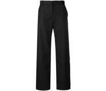 Weite Hose mit Nadelstreifen
