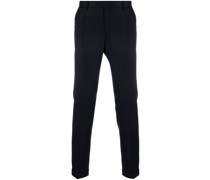 Hose mit Faltendetail