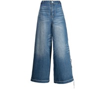Weite Jeans mit hohem Bund