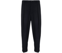 Tapered-Hose mit Bügelfalten