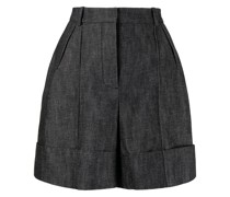 Shorts mit Falten