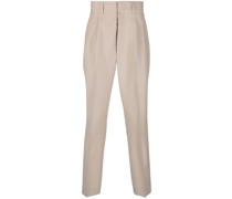 Tapered-Hose mit Bügelfalten