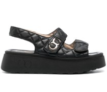 Gesteppte Sandalen