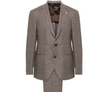 houndstooth-pattern linen suit