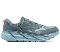 Clifton Sneakers