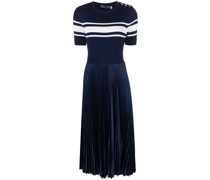 Strickkleid mit Falten
