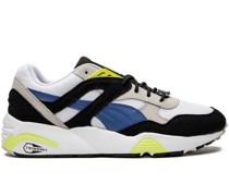R698 Classic Sneakers