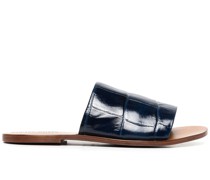 Sandalen mit Kroko-Effekt