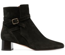 Stiefel mit Schnalle