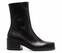 Stiefel mit eckiger Kappe