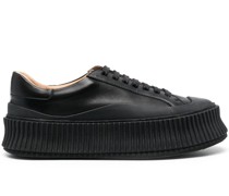 Sneakers mit dicker Sohle