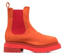Stiefel mit Stretcheinsatz