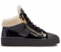 Kriss Sneakers