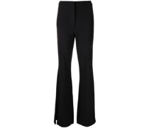 Hose mit ausgestelltem Bein