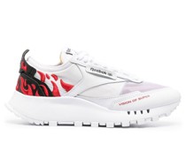 x Reebok Sneakers mit Flammenstickerei