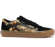Old Skool Sneakers