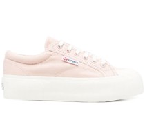Sneakers mit dicker Sohle