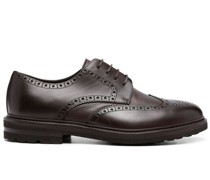 Derby-Schuhe mit mandelförmiger Kappe