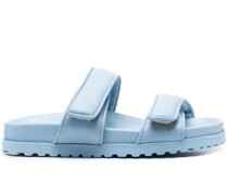 Sandalen mit Klettverschluss