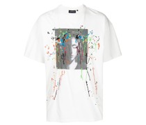 Lonely Wife T-Shirt mit Farbklecksen
