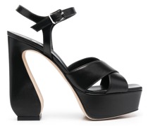 Sandalen mit Design-Absatz