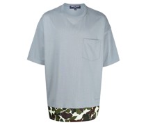 T-Shirt mit Camouflage-Details