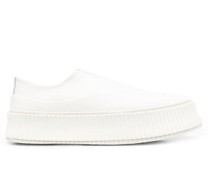 Sneakers mit dicker Sohle