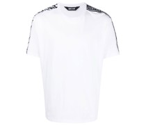 T-Shirt mit gestreiften Ärmeln
