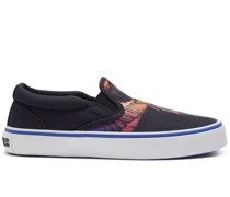 Slip-On-Sneakers mit Flügeln