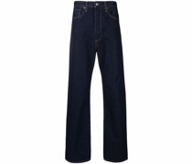 Ausgestellte Jeans