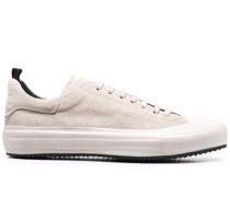 Sneakers mit Logo