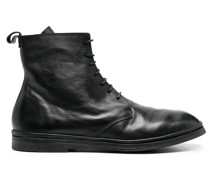 Schnürstiefel mit Knitteroptik