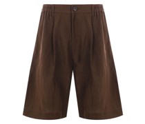 layered Bermuda shorts