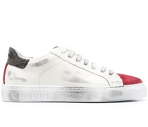 Essence Sneakers