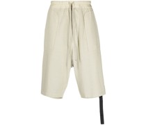 Shorts mit tiefem Schritt