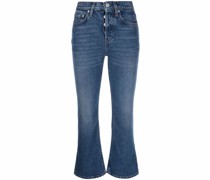 Ausgestellte Jeans
