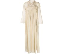 Kleid mit Blumenapplikation