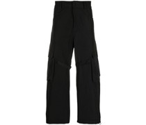 Hose mit aufgesetzten Taschen