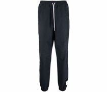 Jogginghose mit Namensschildern