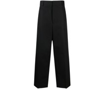 Weite Hose mit Logo-Patch