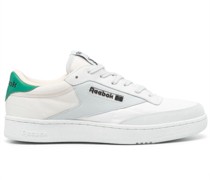 Klassische Sneakers